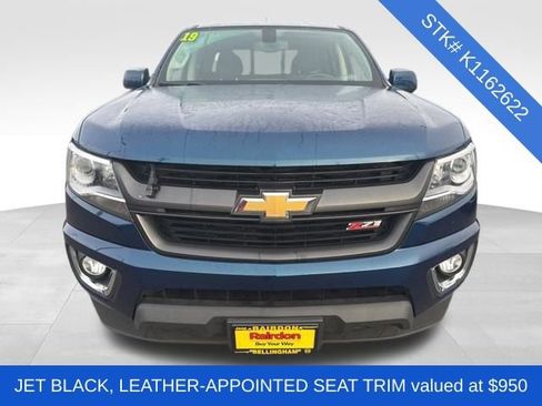 Used 2019 Chevrolet Colorado Z71 image 2