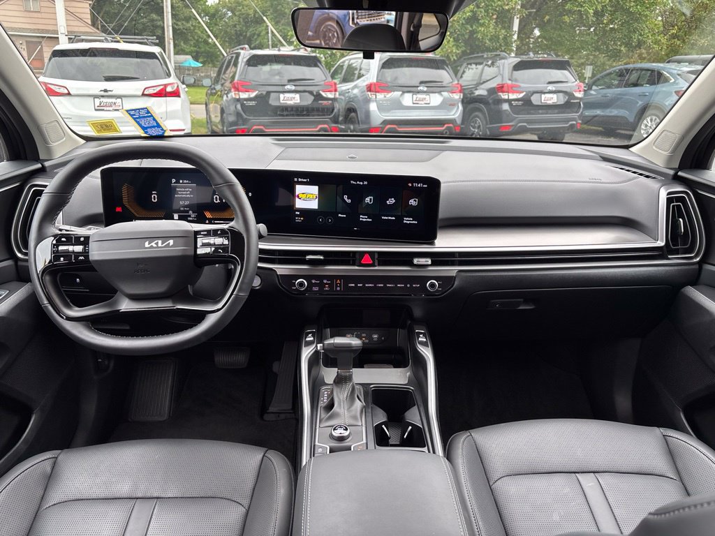 Certified 2026 Kia Sorento S FWD image 18