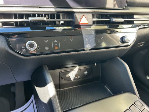 New 2026 Kia Sportage LX image 22