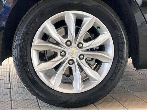 Used 2025 Chevrolet Malibu LT image 35