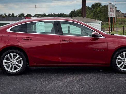 Used 2018 Chevrolet Malibu LT FWD image 20