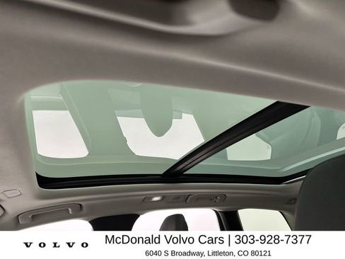 Certified 2025 Volvo XC60 B5 Plus AWD/4WD image 22