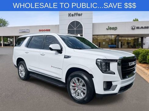 Used 2021 GMC Yukon SLT RWD image 2