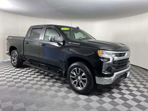 Used 2024 Chevrolet Silverado 1500 LT AWD/4WD image 1