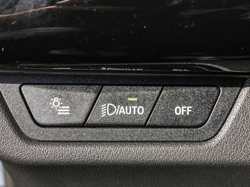 Used 2023 BMW X1 xDrive28i w/ Premium Package image 21