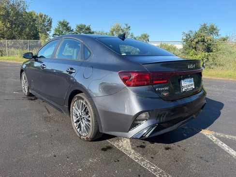 Used 2024 Kia Forte GT-Line w/ GT-Line Premium Package FWD image 8