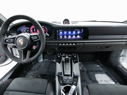 New 2026 Porsche 911 Carrera GTS image 13