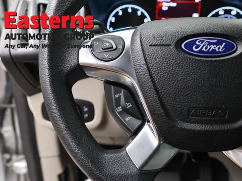 Used 2022 Ford Transit Connect XLT FWD image 14