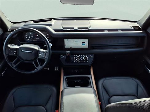 Used 2020 Land Rover Defender 110 X image 16