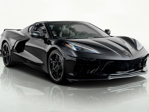 Used 2020 Chevrolet Corvette Stingray Preferred Cpe w/ 2LT image 5