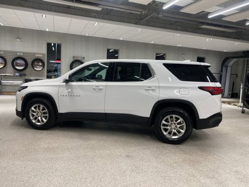 Certified 2022 Chevrolet Traverse LS image 10