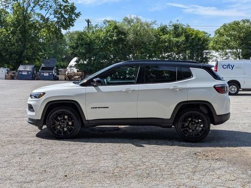 Certified 2023 Jeep Compass Latitude AWD/4WD image 8