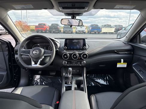 New 2025 Nissan Sentra SR w/ SR Premium Package image 11
