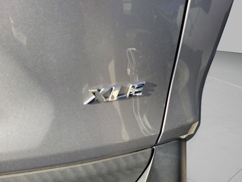 Used 2020 Toyota RAV4 XLE image 20