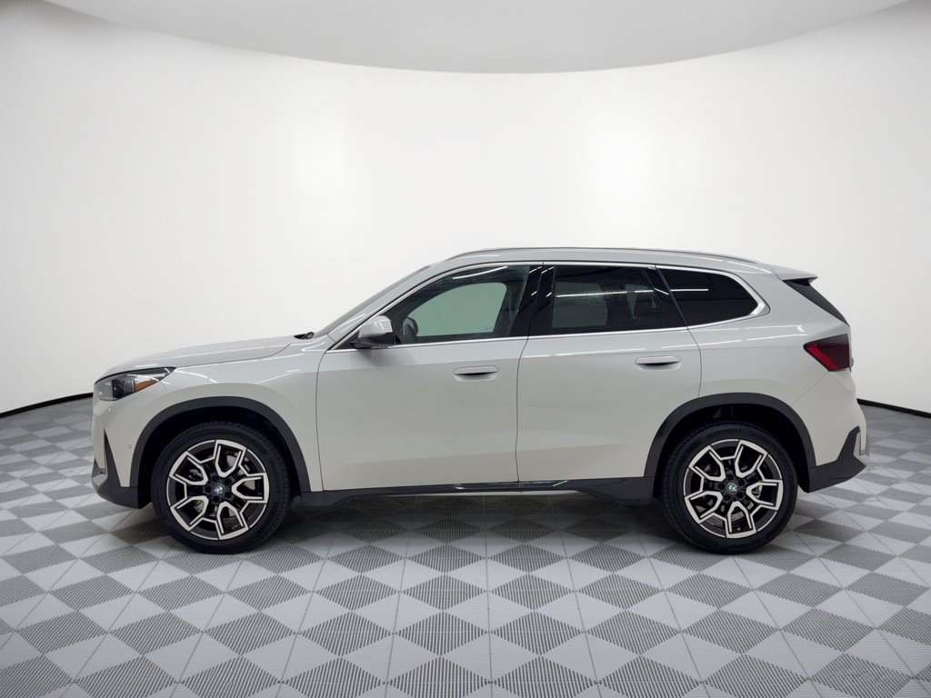 Used 2026 BMW X1 xDrive28i AWD/4WD image 2