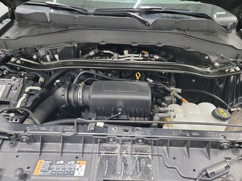 Used 2022 Ford Explorer Limited w/ Equipment Group 301A image 22