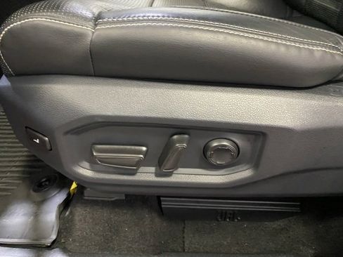 Used 2022 Toyota Tundra Capstone image 14