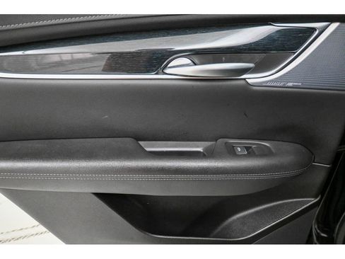 Used 2024 Cadillac XT5 Premium Luxury w/ Technology Package image 25