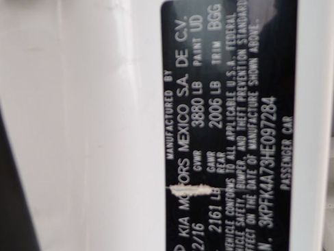 Used 2017 Kia Forte LX image 36