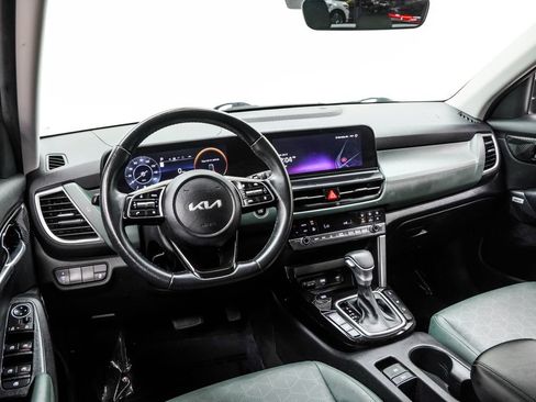 Used 2024 Kia Seltos SX AWD/4WD image 5