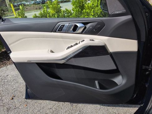 New 2026 BMW X5 M60i AWD/4WD image 31
