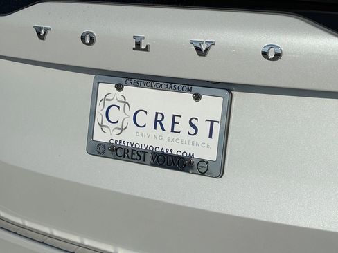 New 2026 Volvo XC90 B6 Plus w/ Protection Package Premier image 7