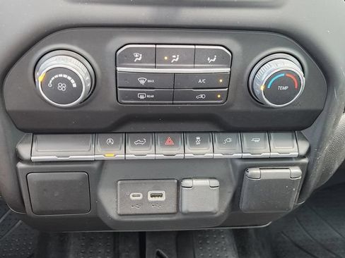 Used 2022 Chevrolet Silverado 1500 Custom RWD image 21