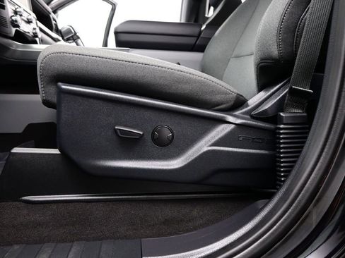 Used 2025 Ford F150 Lightning XLT image 11