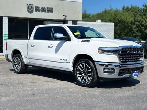 Used 2025 RAM 1500 Limited AWD/4WD image 8