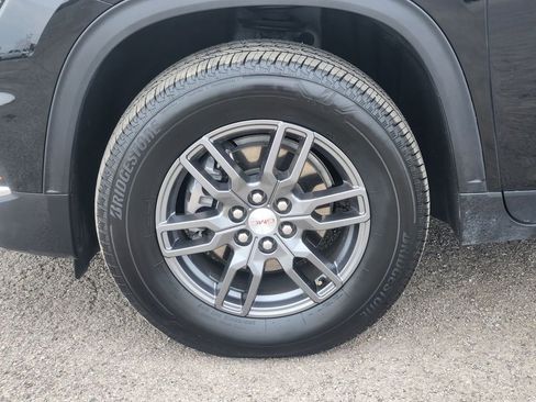 Used 2025 GMC Acadia Elevation FWD image 13