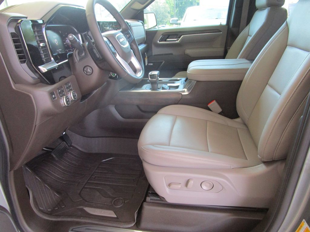 Used 2026 GMC Sierra 1500 SLT w/ SLT Premium Plus Package AWD/4WD image 37