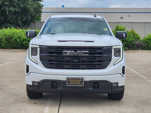 Used 2026 GMC Sierra 1500 Elevation w/ Elevation Premium Package AWD/4WD image 2