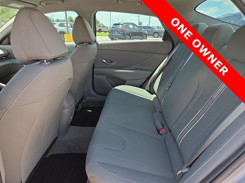 Used 2025 Hyundai Elantra Sport FWD image 10