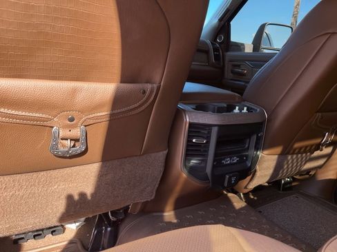 Used 2024 RAM 2500 Limited w/ Safety Group image 22