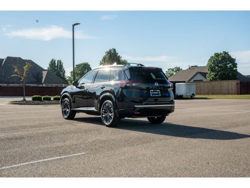 Used 2026 Nissan Rogue Platinum w/ Platinum Premium Package AWD/4WD image 7