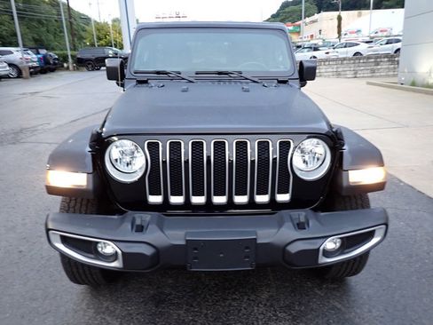Used 2021 Jeep Wrangler Unlimited Sahara w/ Cold Weather Group image 9