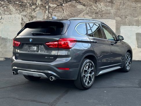 Used 2021 BMW X1 sDrive28i w/ Convenience Package FWD image 6