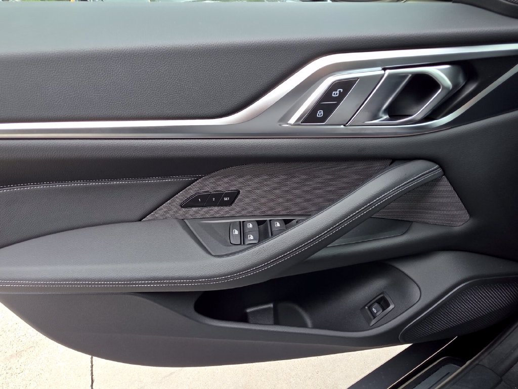 New 2026 BMW i4 eDrive40 w/ Premium Package RWD image 16
