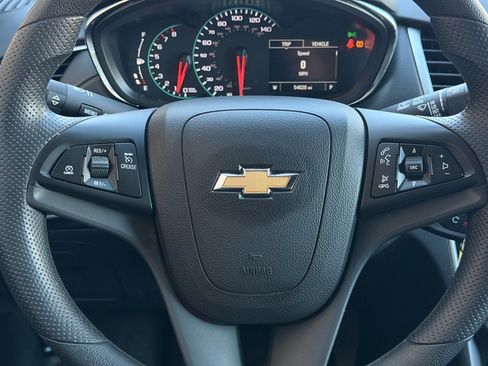 Used 2022 Chevrolet Trax LS w/ Tint and Cruise Package image 27