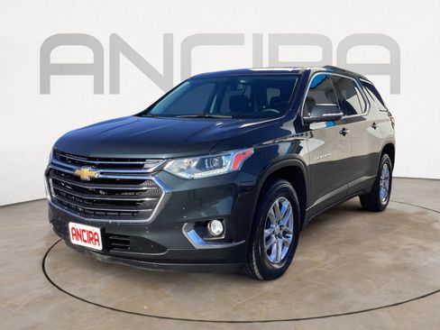 Used 2021 Chevrolet Traverse LT image 9