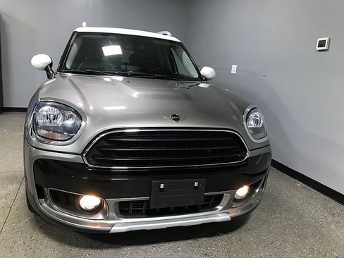 Used 2018 MINI Cooper Countryman FWD image 8