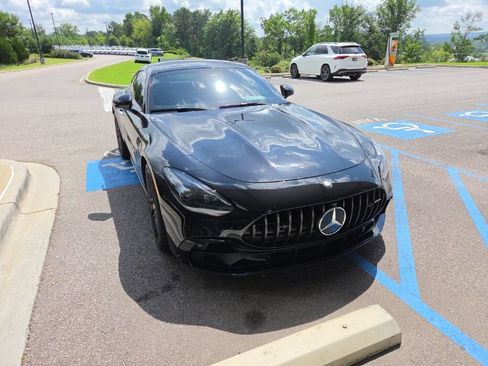 Used 2025 Mercedes-Benz AMG GT 43 image 1