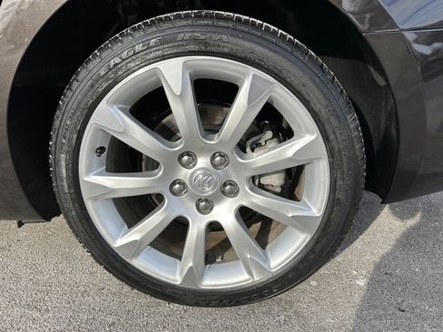 Used 2013 Buick LaCrosse Touring image 10