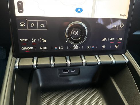 Used 2026 GMC Terrain AT4 w/ LPO, Floor Liner Package AWD/4WD image 27
