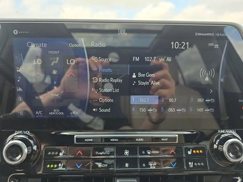 Used 2021 Toyota Highlander Platinum image 22