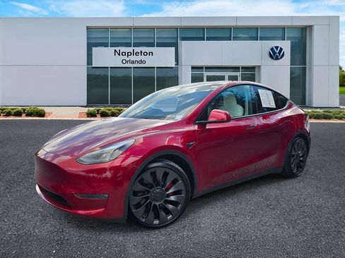 Used 2024 Tesla Model Y Performance AWD/4WD image 32