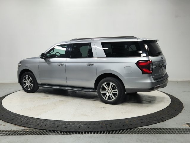 Used 2022 Ford Expedition Max Limited RWD image 5