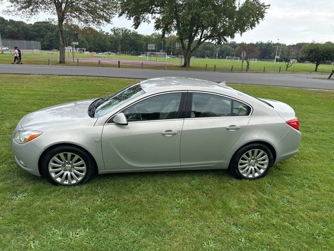 Used 2011 Buick Regal CXL FWD image 38