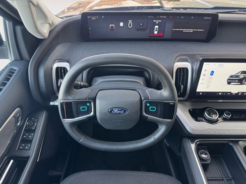 Certified 2025 Ford Expedition Max Active image 12