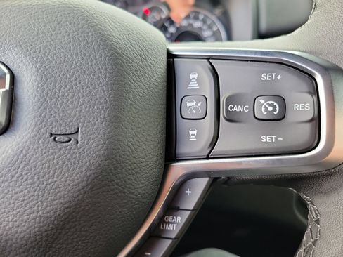 New 2026 RAM 1500 Big Horn AWD/4WD image 6